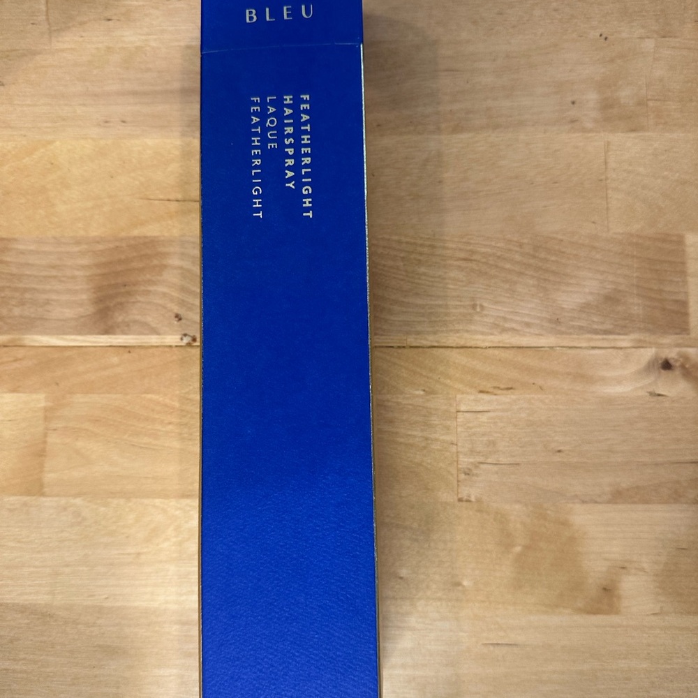 Bleu Featherlight Hair Spray